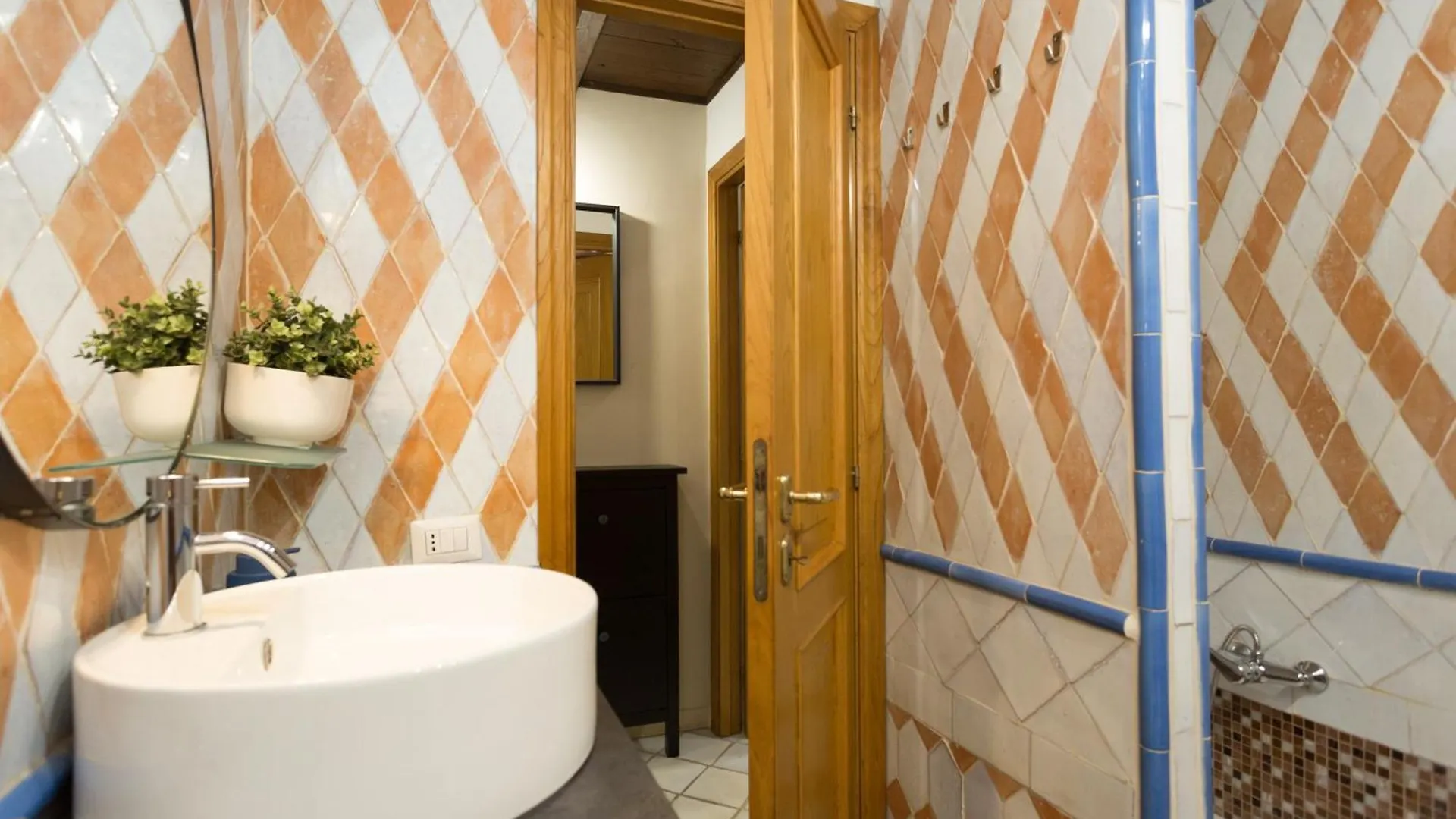 San Peter Borgo 68 Apartment Rome 0*,  Italy